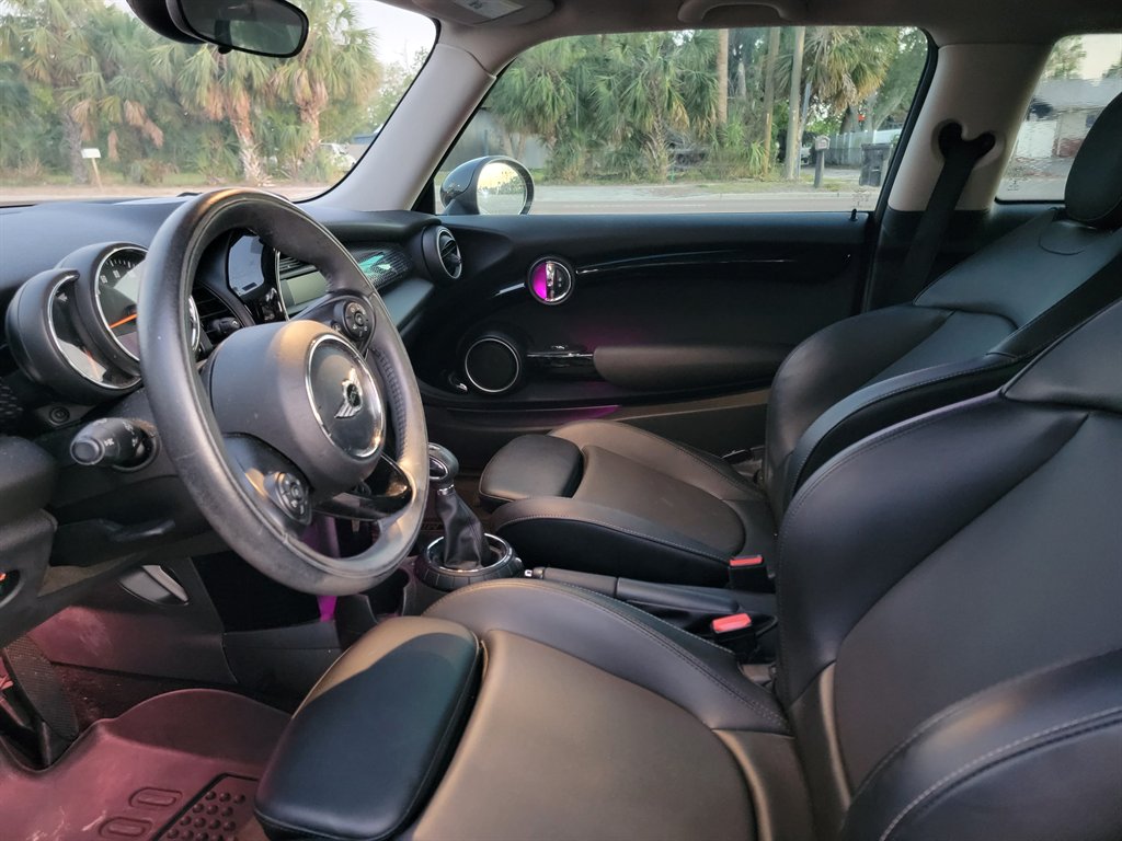 2015 MINI Cooper S photo