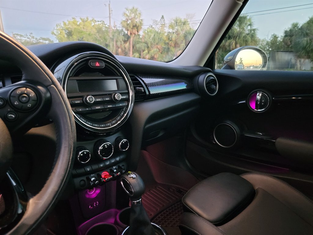 2015 MINI Cooper S photo