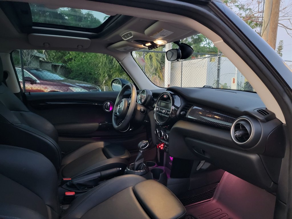 2015 MINI Cooper S photo