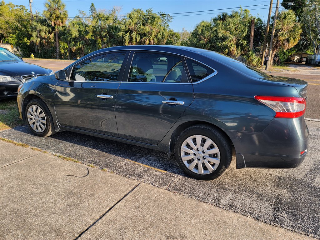 2014 Nissan Sentra S photo
