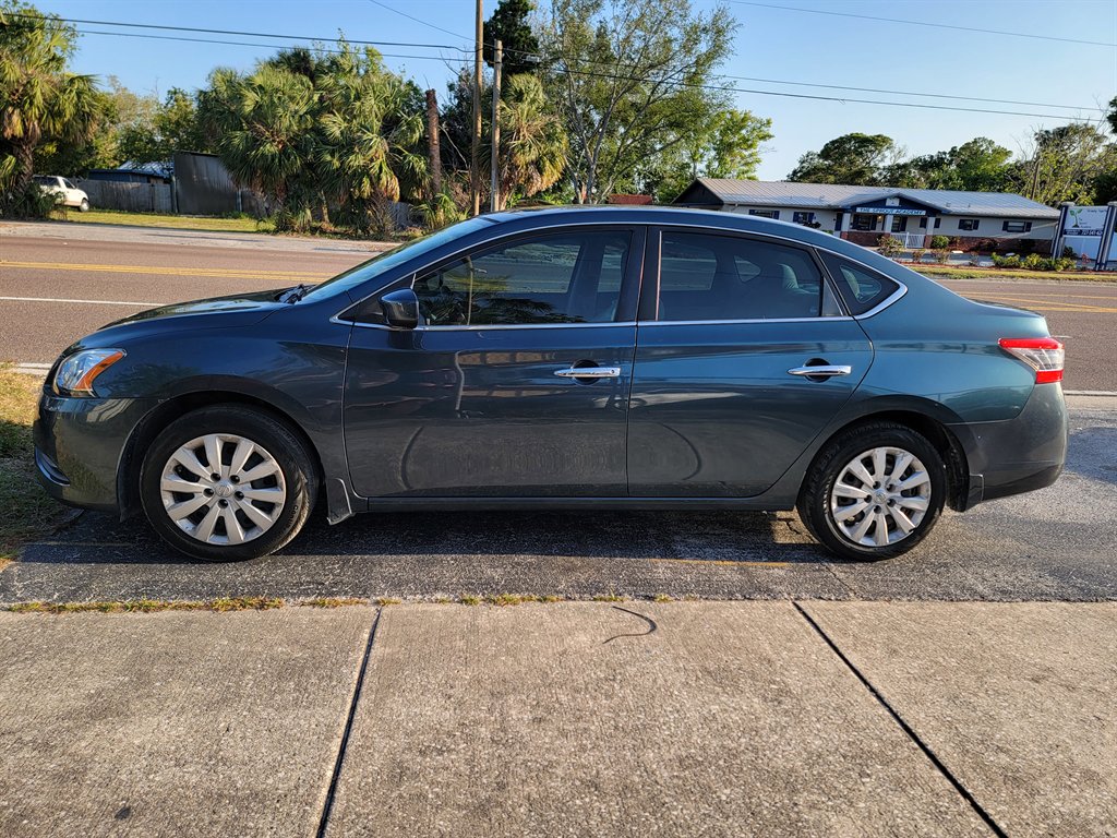 2014 Nissan Sentra S photo