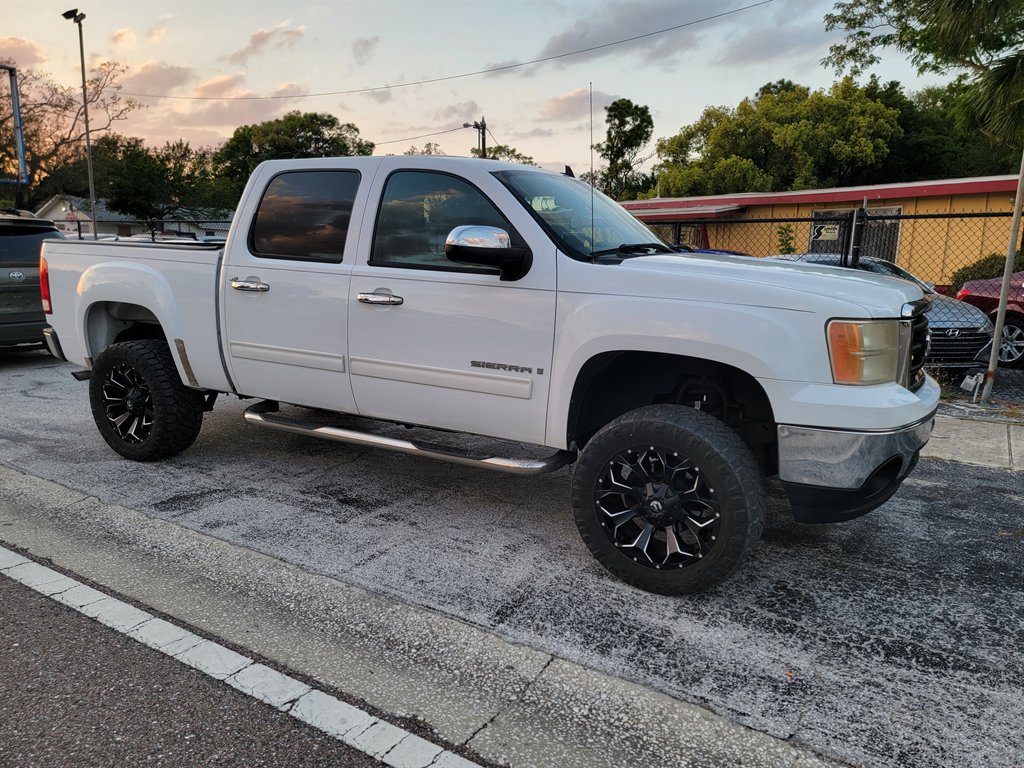 2009 GMC Sierra 1500 SLE photo