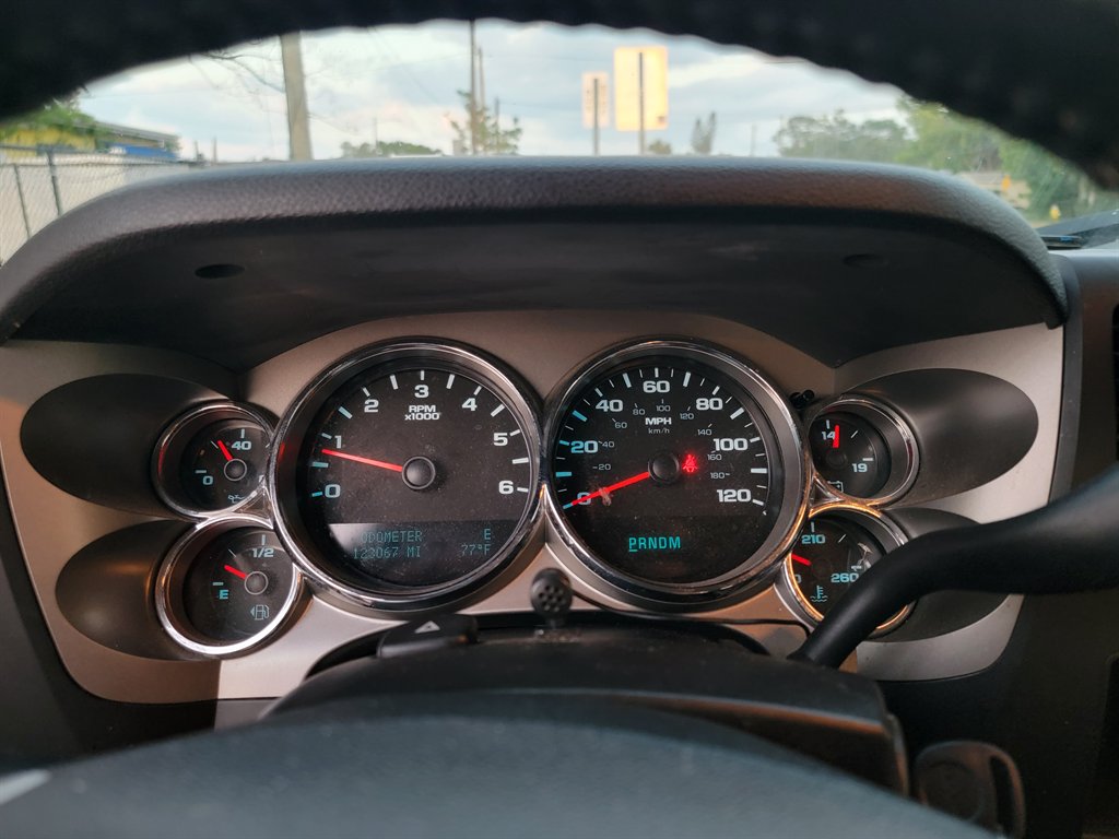 2009 GMC Sierra 1500 SLE photo