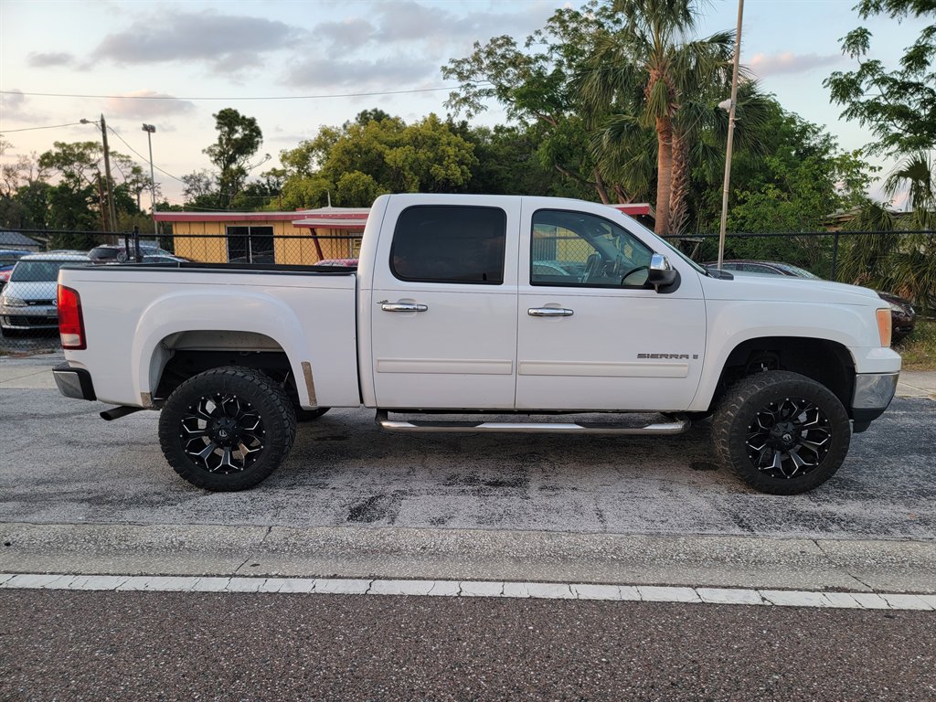 2009 GMC Sierra 1500 SLE photo
