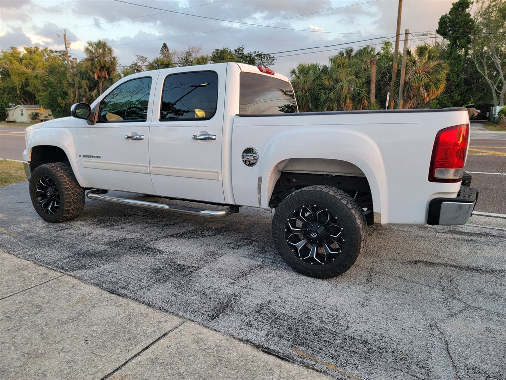 2009 GMC Sierra 1500 SLE photo
