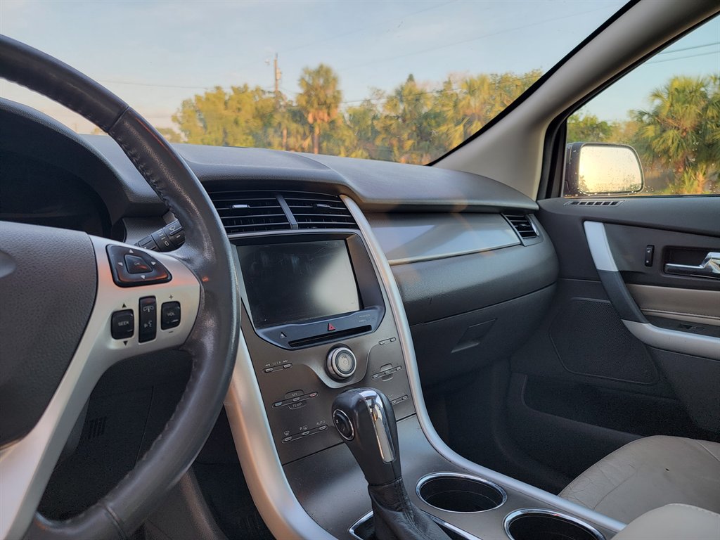 2013 Ford Edge - $8,500