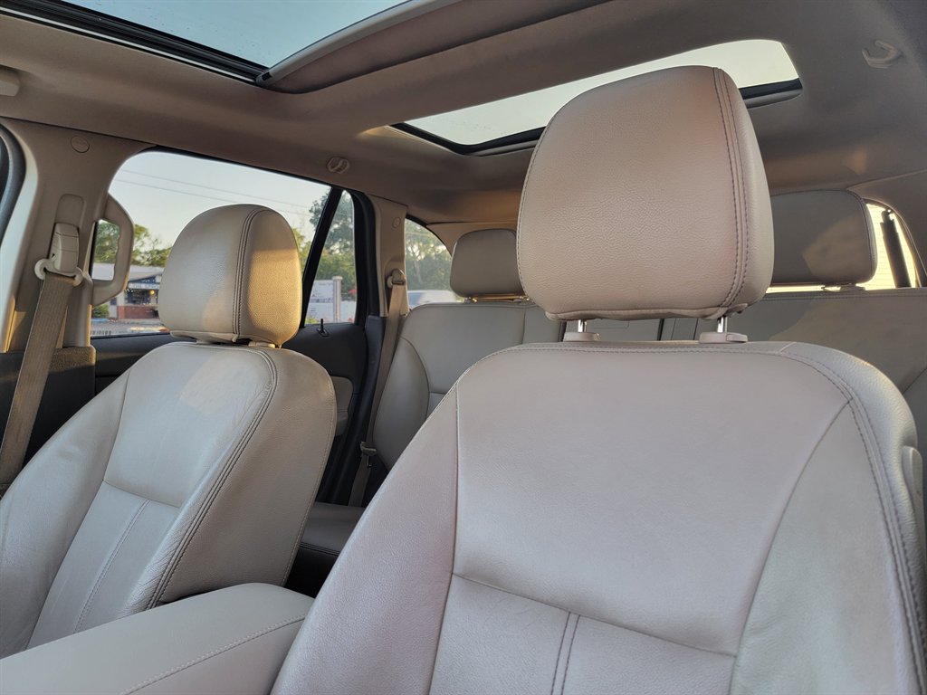 2013 Ford Edge - $8,500