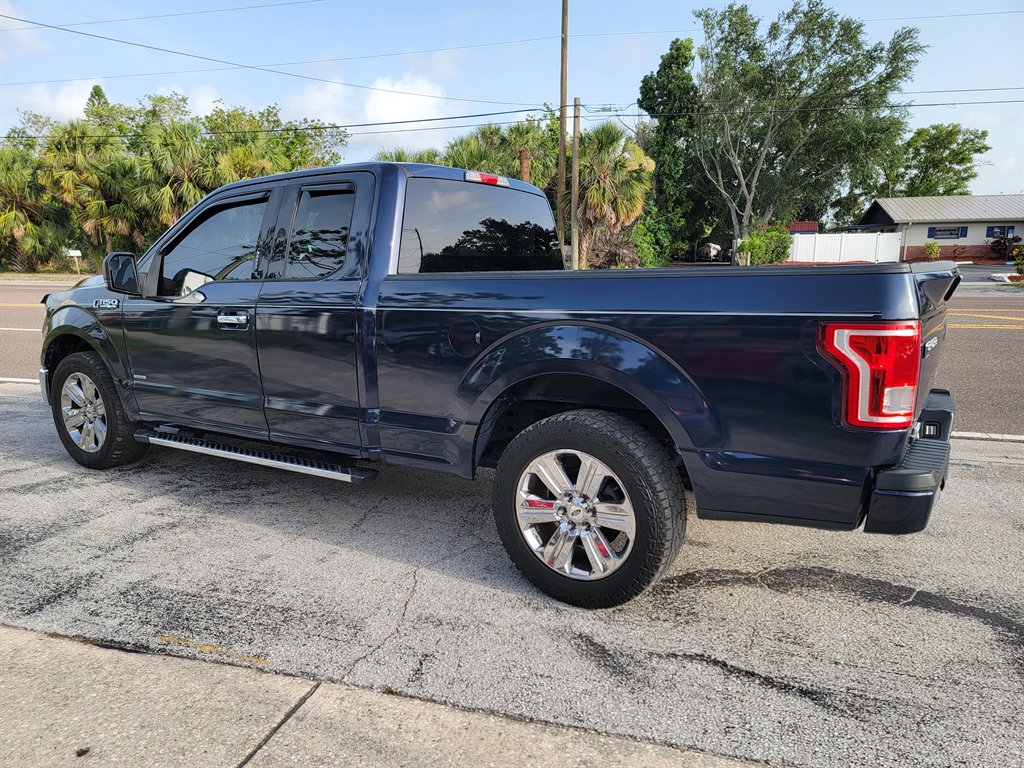 2016 Ford F150 XLT photo