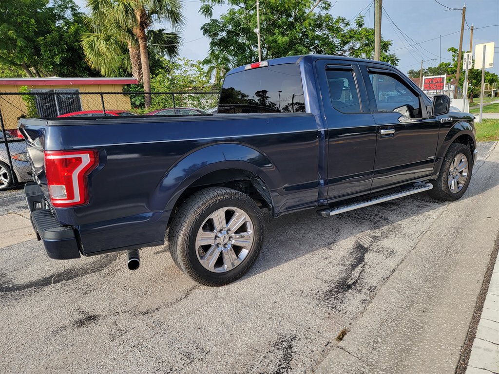 2016 Ford F150 XLT photo