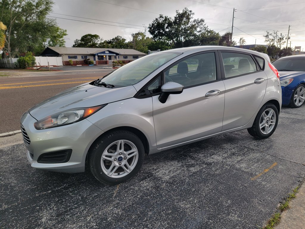 2018 Ford Fiesta SE photo
