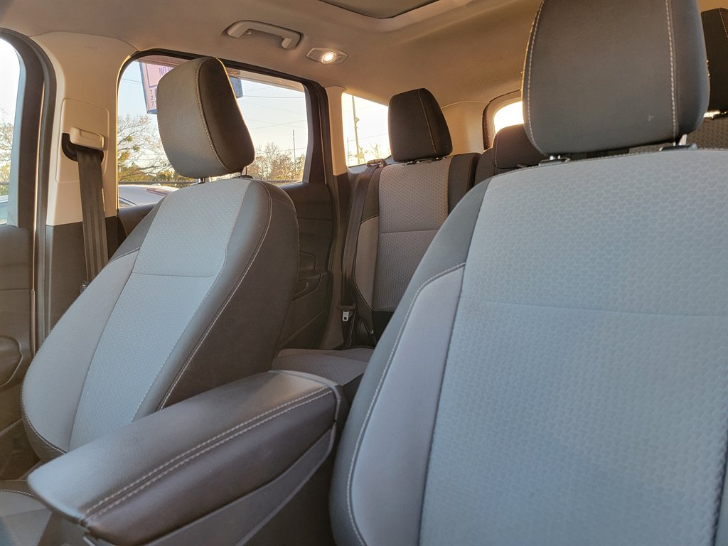 2018 Ford Escape - $10,950