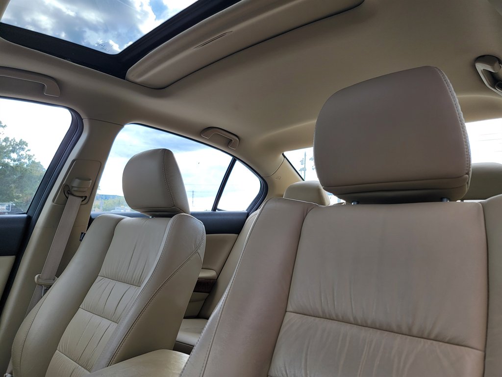 2012 Honda Accord - $10,700
