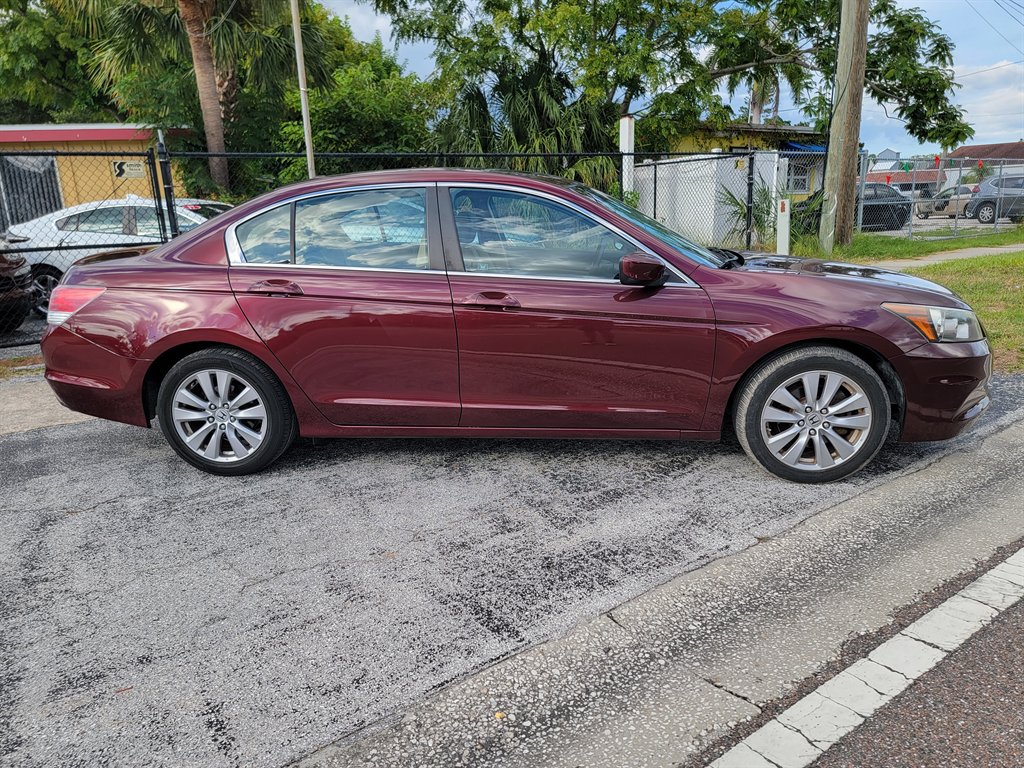 2012 Honda Accord - $10,700