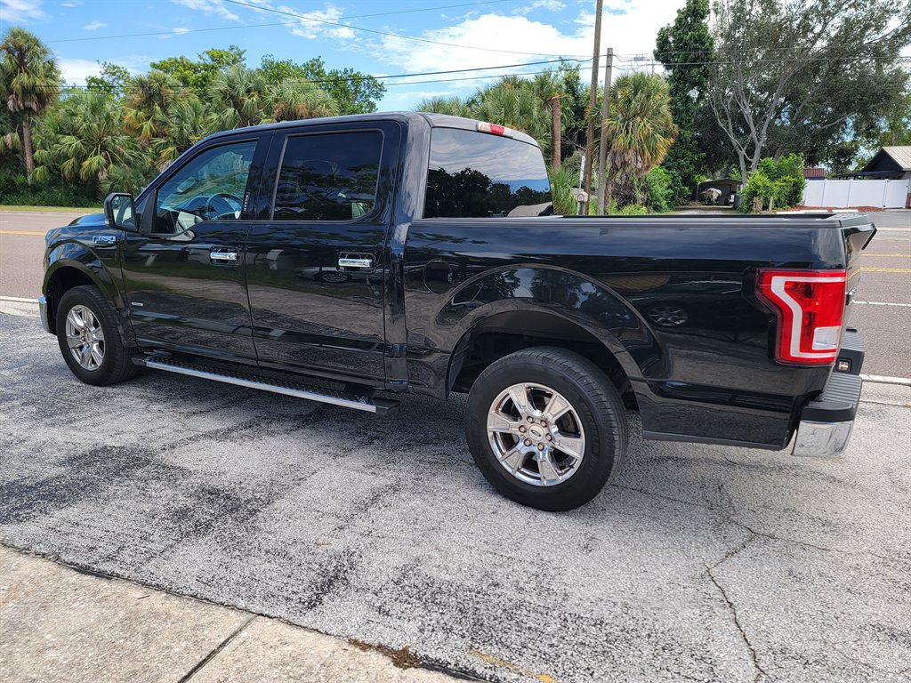 2016 Ford F-150 - $15,995