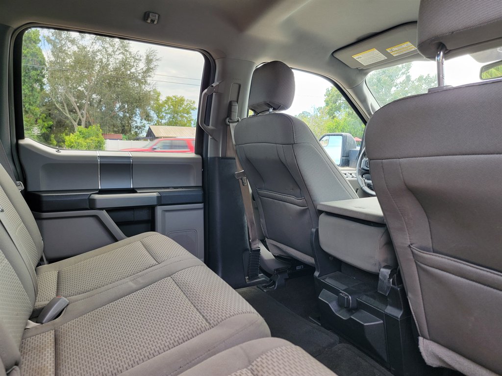 2016 Ford F-150 - $15,995