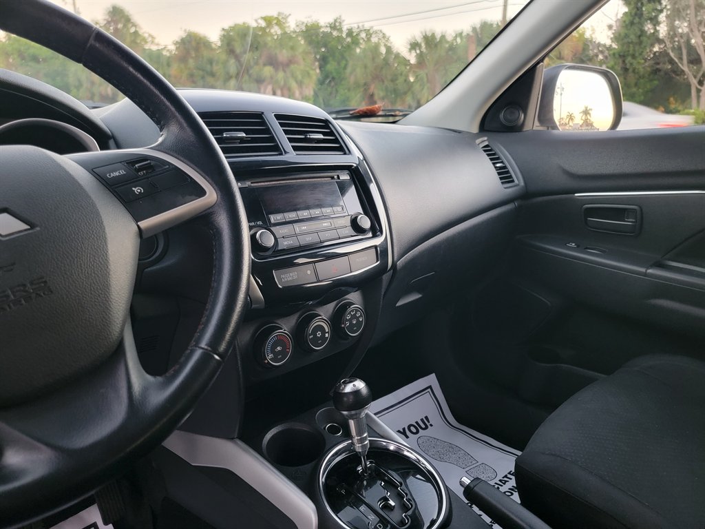 2014 Mitsubishi Outlander - $7,695