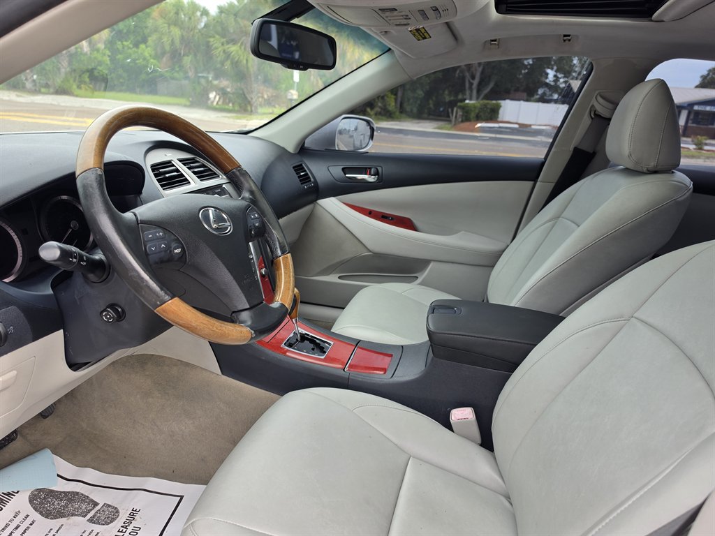 2008 Lexus ES - $10,995