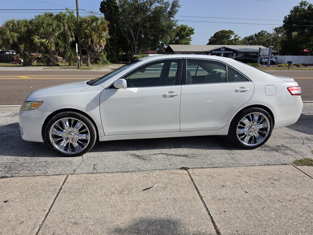 2010 Toyota Camry - $6,995