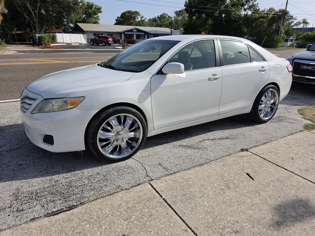 2010 Toyota Camry - $6,995