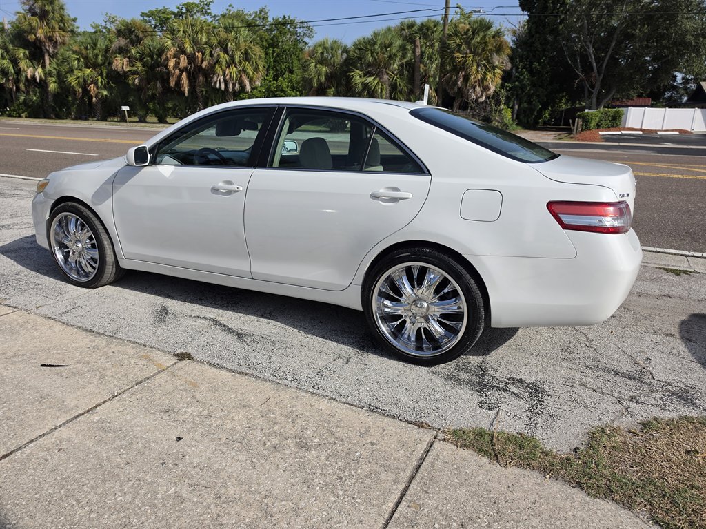 2010 Toyota Camry - $6,995