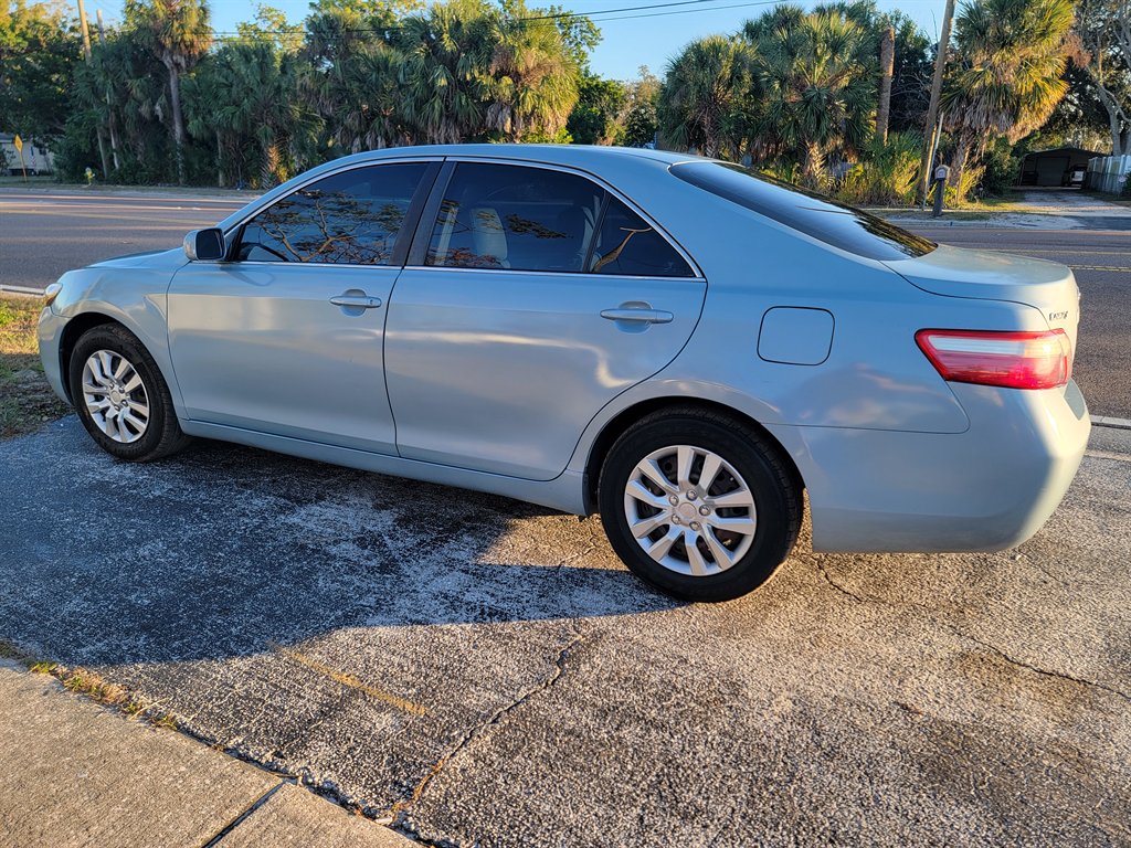 2009 Toyota Camry - $5,995