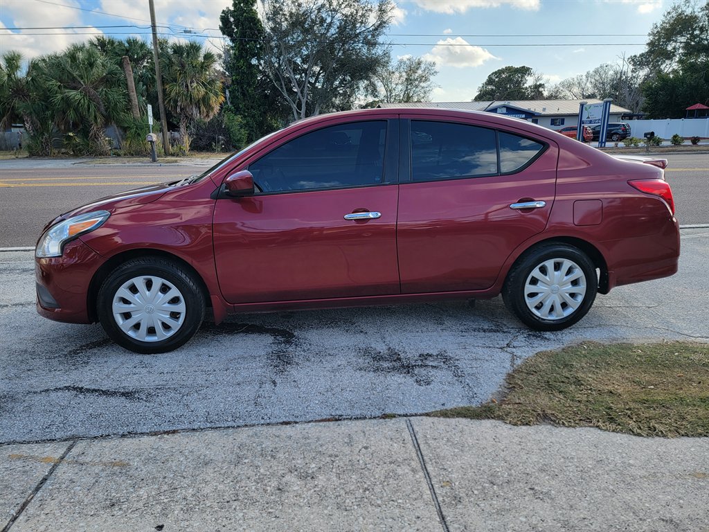 2016 Nissan Versa - $7,495