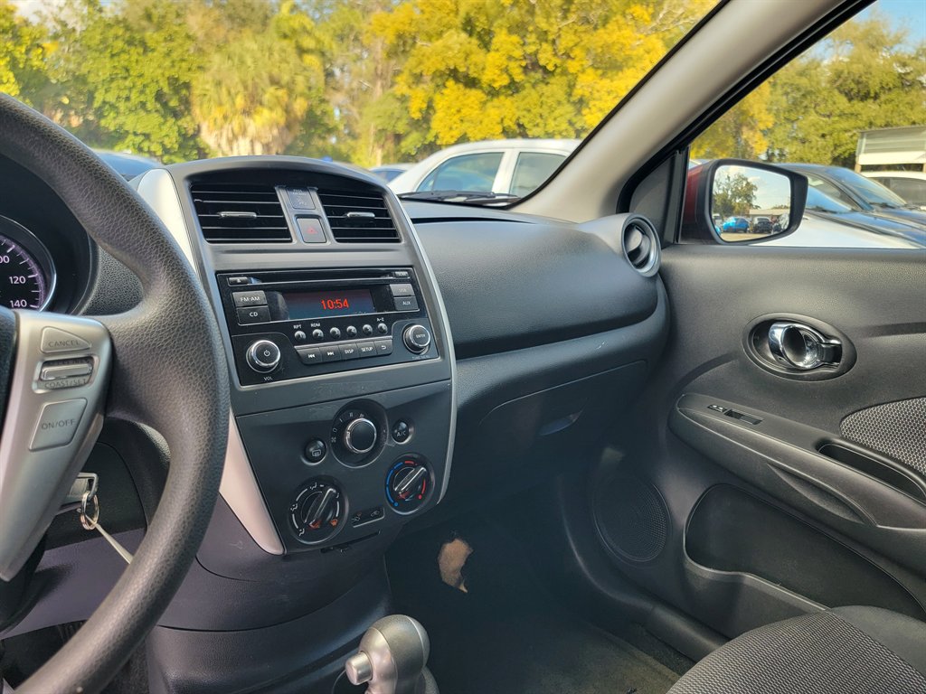 2016 Nissan Versa - $7,495