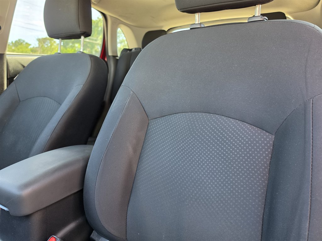 2014 Mitsubishi Outlander - $6,995