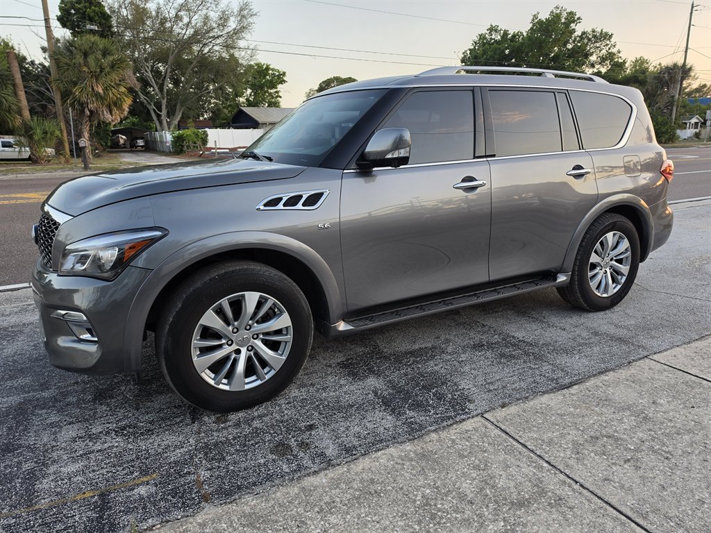 2017 INFINITI QX80 Base
