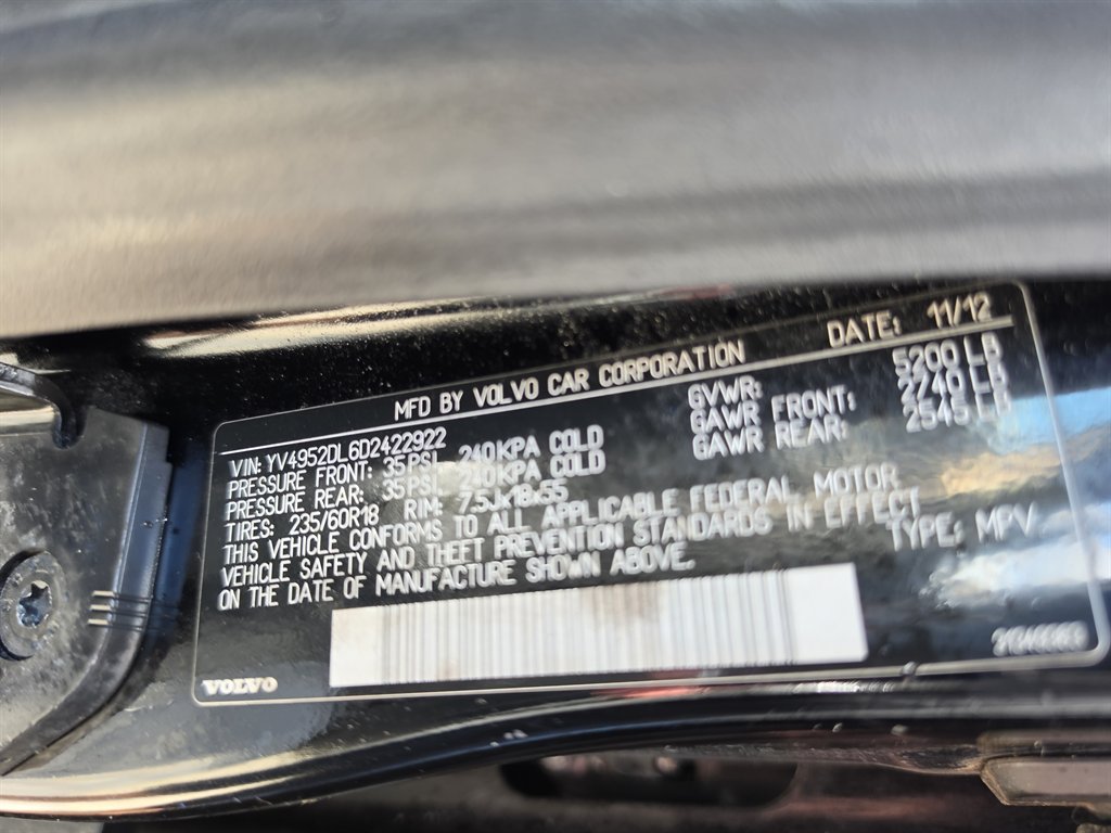 2013 Volvo XC60 - $8,950