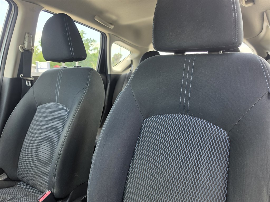 2016 Nissan Versa - $6,995