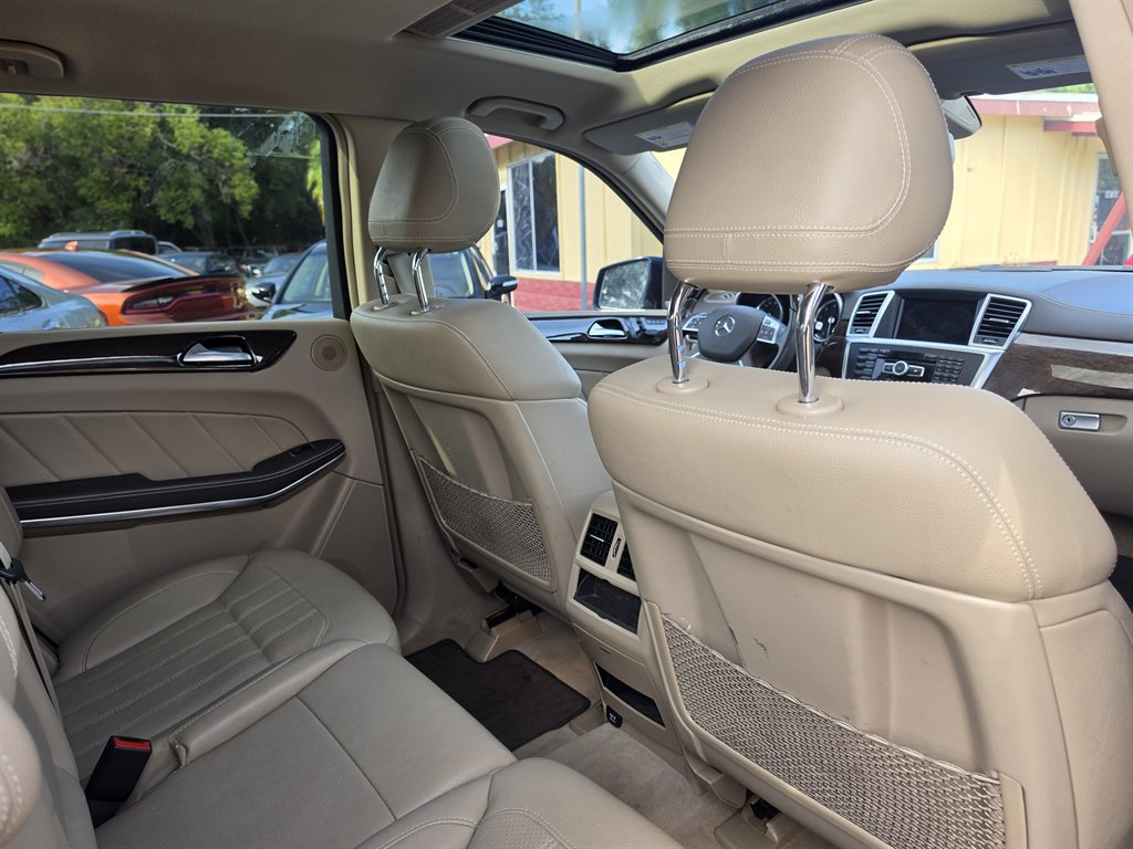 2014 Mercedes-Benz GL-Class - $12,850