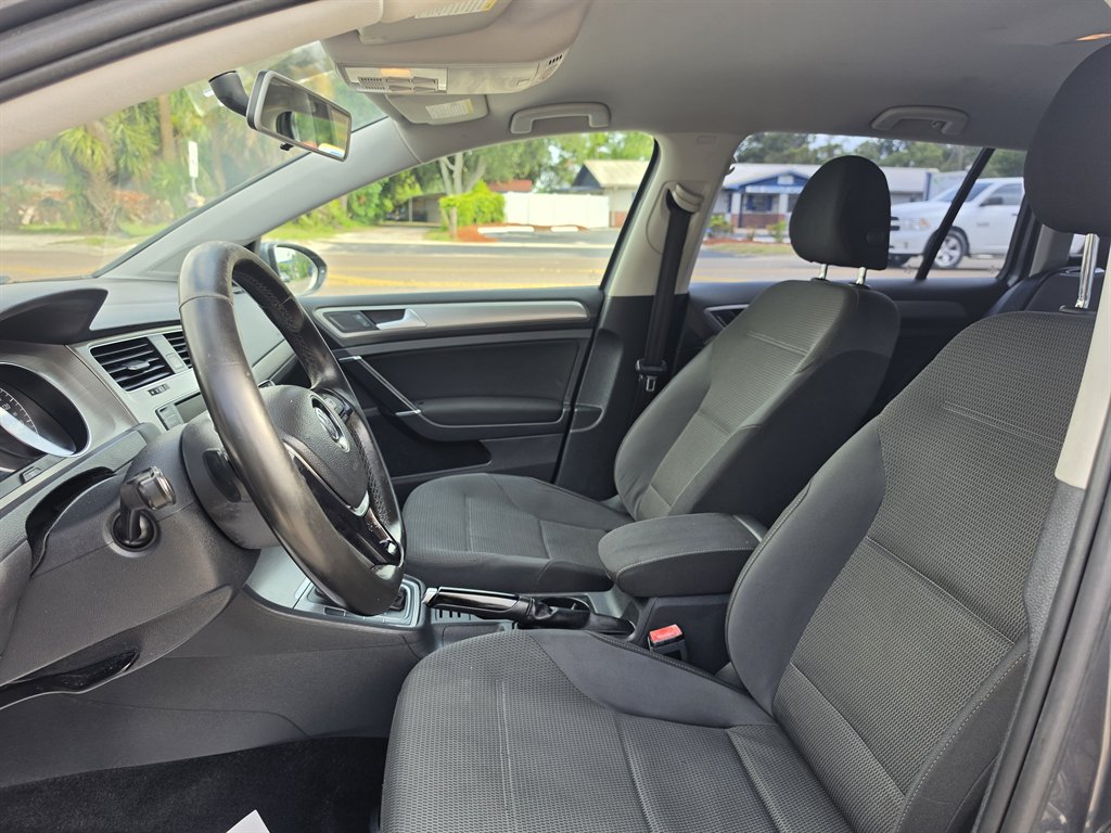 2017 Volkswagen Golf - $8,900