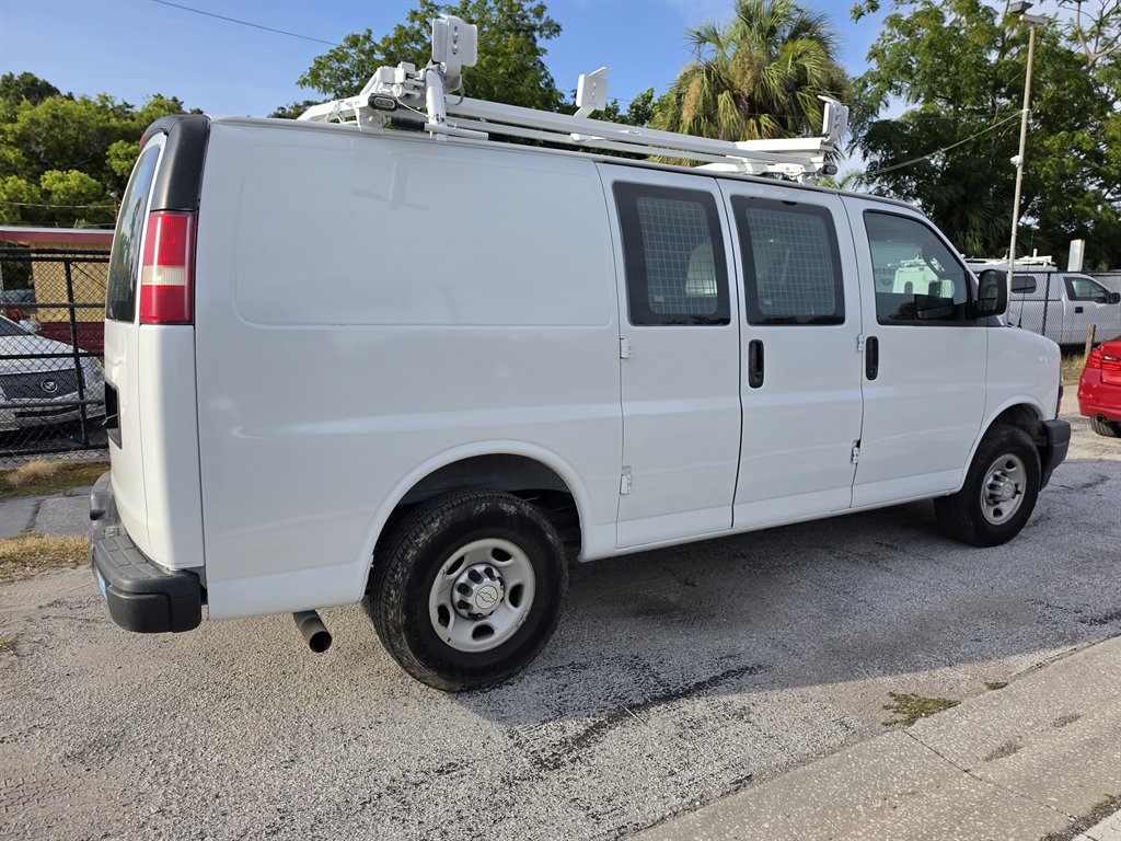 2018 Chevrolet Express - $13,450