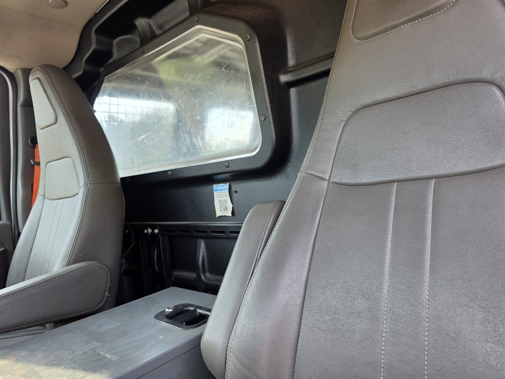 2018 Chevrolet Express - $13,450