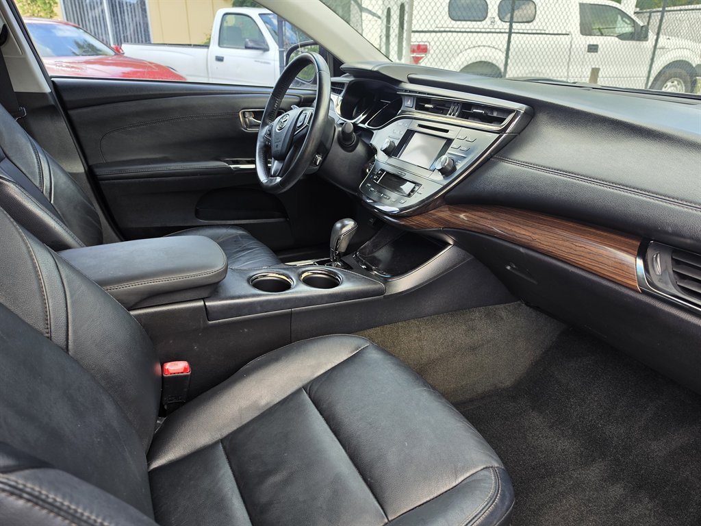 2013 Toyota Avalon - $13,950