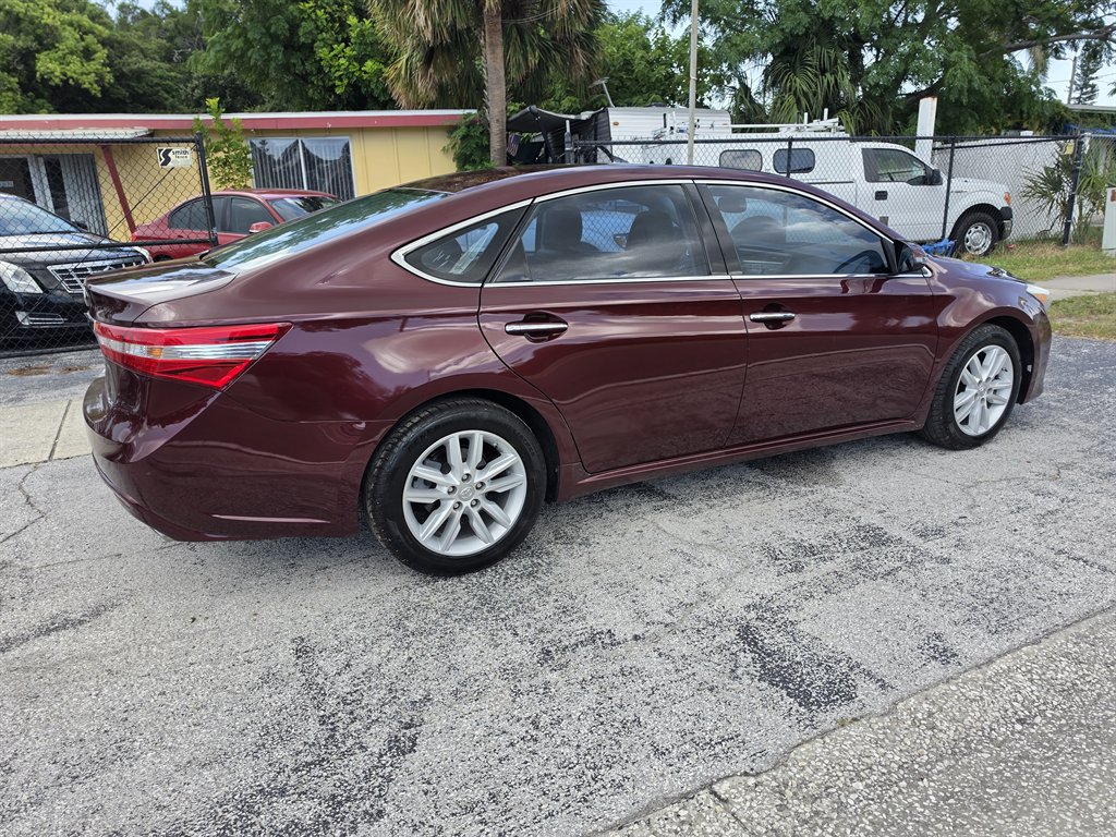 2013 Toyota Avalon - $13,950