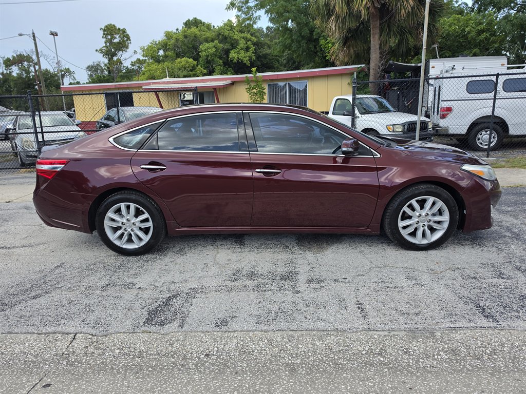 2013 Toyota Avalon - $13,950