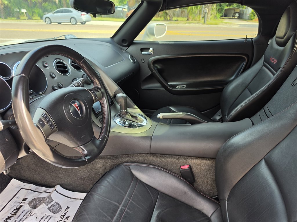 2007 Pontiac Solstice - $8,950