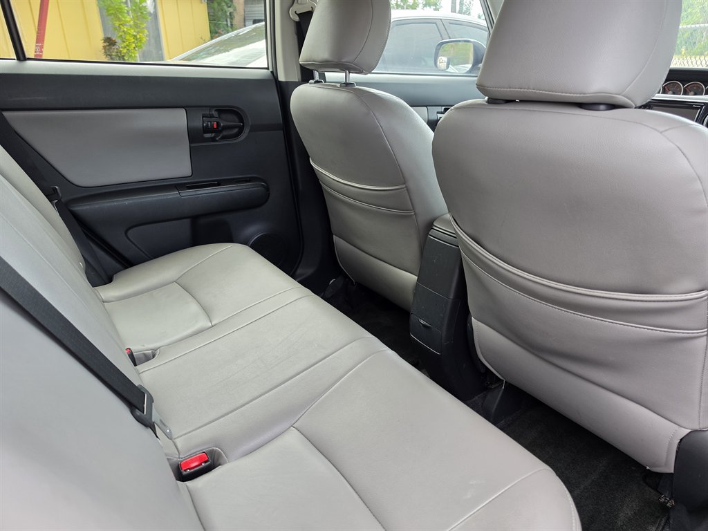 2012 Toyota Scion Xb - $7,950