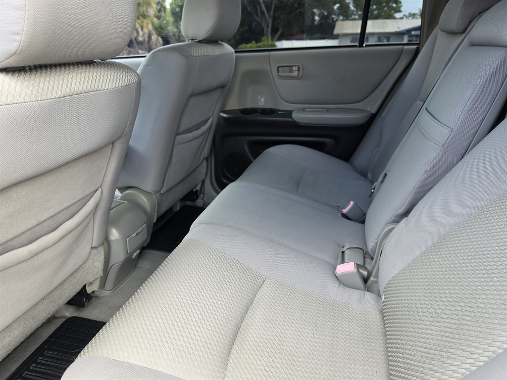 2007 Toyota Highlander - $8,995
