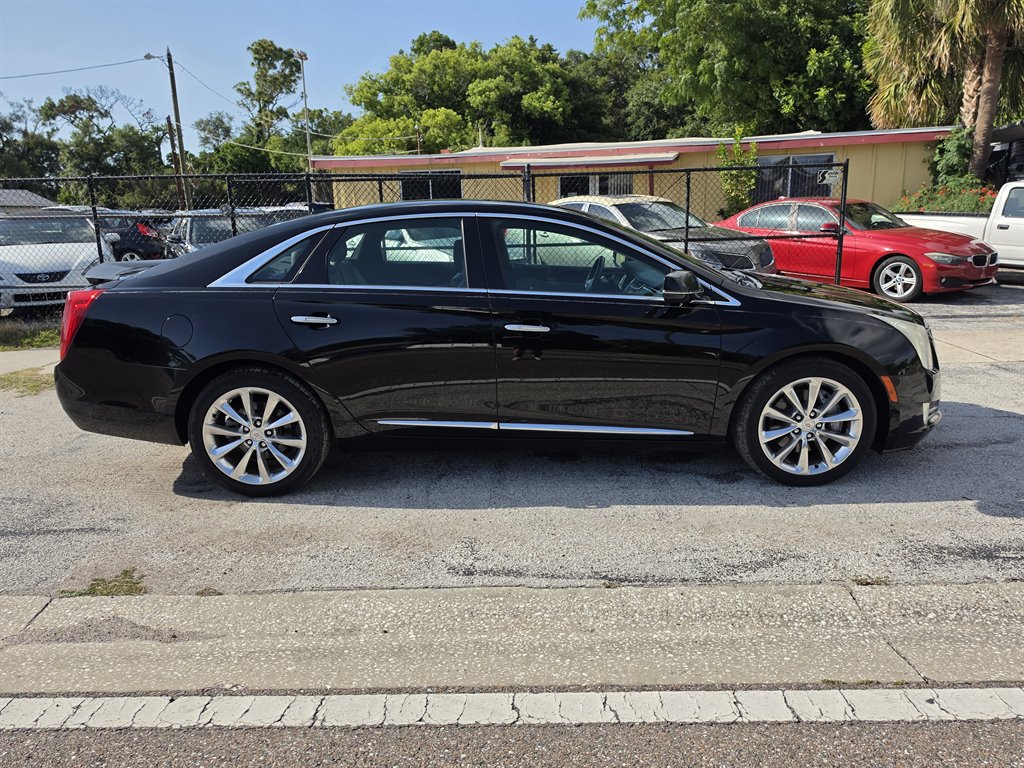 2014 Cadillac XTS - $11,900