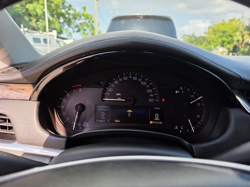2014 Cadillac XTS - $11,900