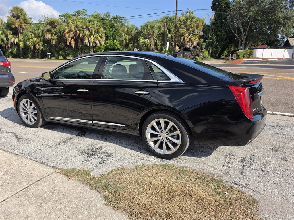 2014 Cadillac XTS - $11,900