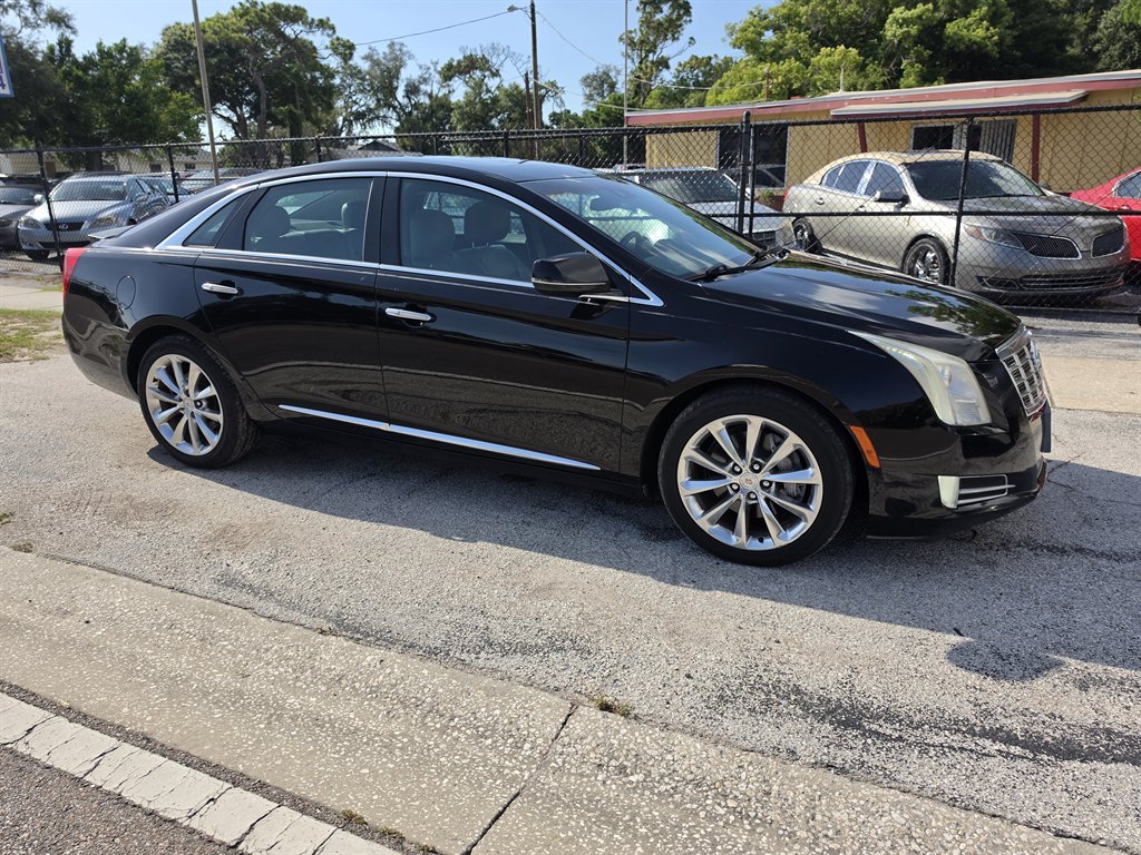 2014 Cadillac XTS - $11,900