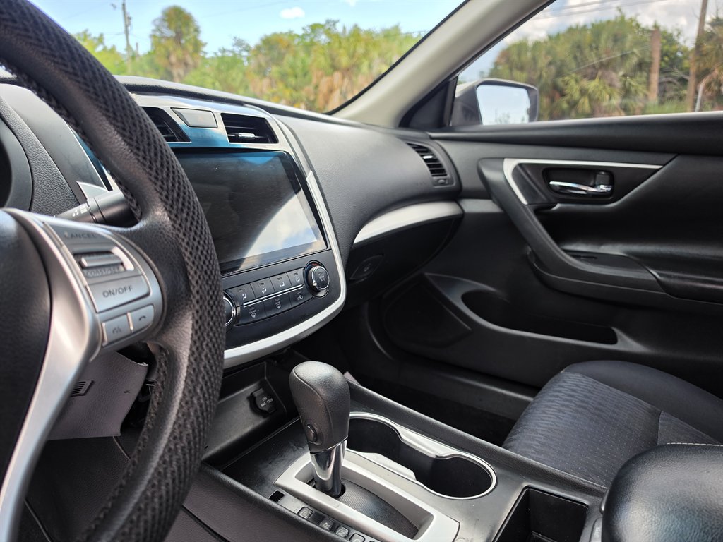 2018 Nissan Altima - $8,995