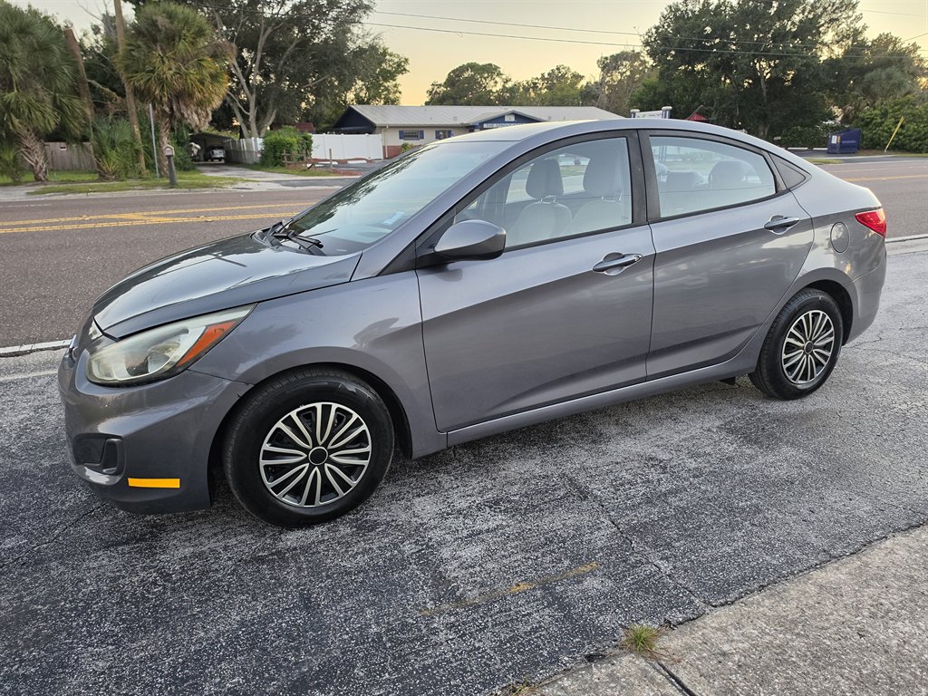 2016 Hyundai Accent GS / GLS