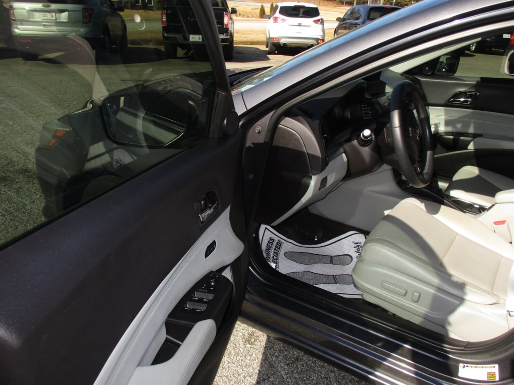 2017 Acura ILX