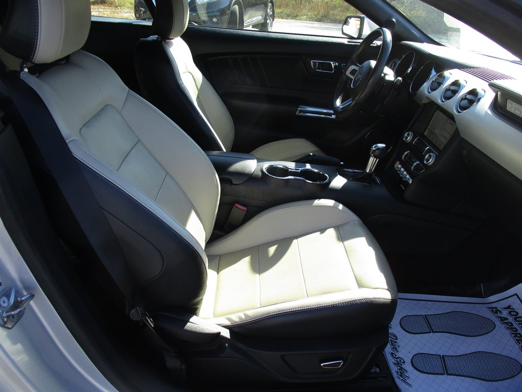 2017 Ford Mustang