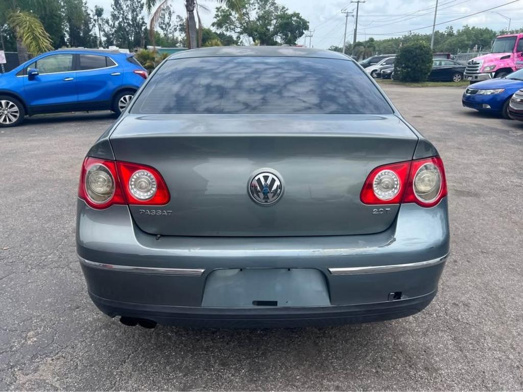 2008 Volkswagen Passat Turbo photo